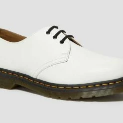 Dr. Martens Shoes Dr. Martens 1461 White Smooth 3 Eyelet Shoe
