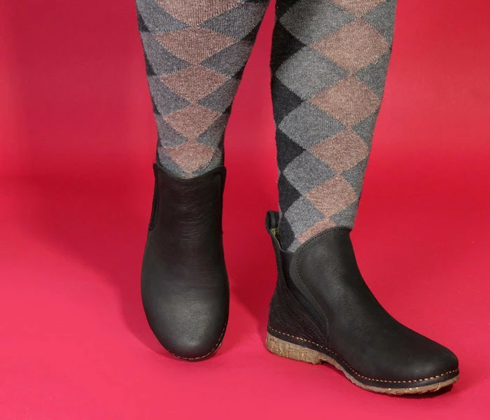 El Naturalista Ladies Boots El Naturalista 5465 Black Angkor Chelsea Boot Made In Spain 7 El Naturalista Ladies Boots El Naturalista 5465 Black Angkor Chelsea Boot Made In Spain - Image 7