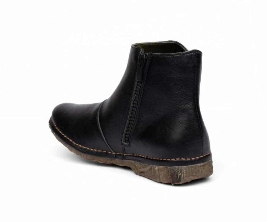 El Naturalista Ladies Boots El Naturalista 5460T Vegan Black Zip Ankle Boots Made In Spain 2 El Naturalista Ladies Boots El Naturalista 5460T Vegan Black Zip Ankle Boots Made In Spain - Image 2