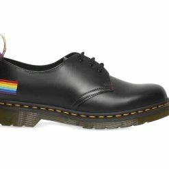 Dr. Martens Shoes Dr. Martens 1461 Pride Black Smooth 3 Eyelet Shoe -El Naturalista store image 5c01d79d 7130 4965 b882 71d410ef2911 2048x