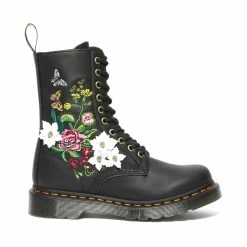 Dr. Martens Boots Dr. Martens 1490 Bloom Black Nappa Floral 10 Eyelet Boot 18 Dr. Martens Boots Dr. Martens 1490 Bloom Black Nappa Floral 10 Eyelet Boot -El Naturalista store image 620911b6 8a74 4bd8 9cf6 4843c87568fe 2048x
