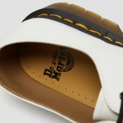 Dr. Martens Shoes Dr. Martens 1461 White Smooth 3 Eyelet Shoe -El Naturalista store image 65f2b081 8f45 4879 a4cc 1fce89772a53 2048x