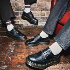 Dr. Martens Shoes Dr. Martens 3989 Black Smooth Yellow Stitch Brogue 5 Eyelet Shoe 14 Dr. Martens Shoes Dr. Martens 3989 Black Smooth Yellow Stitch Brogue 5 Eyelet Shoe -El Naturalista store image 6aa5f233 6979 4c1b 8e02 37f0553be96e 2048x