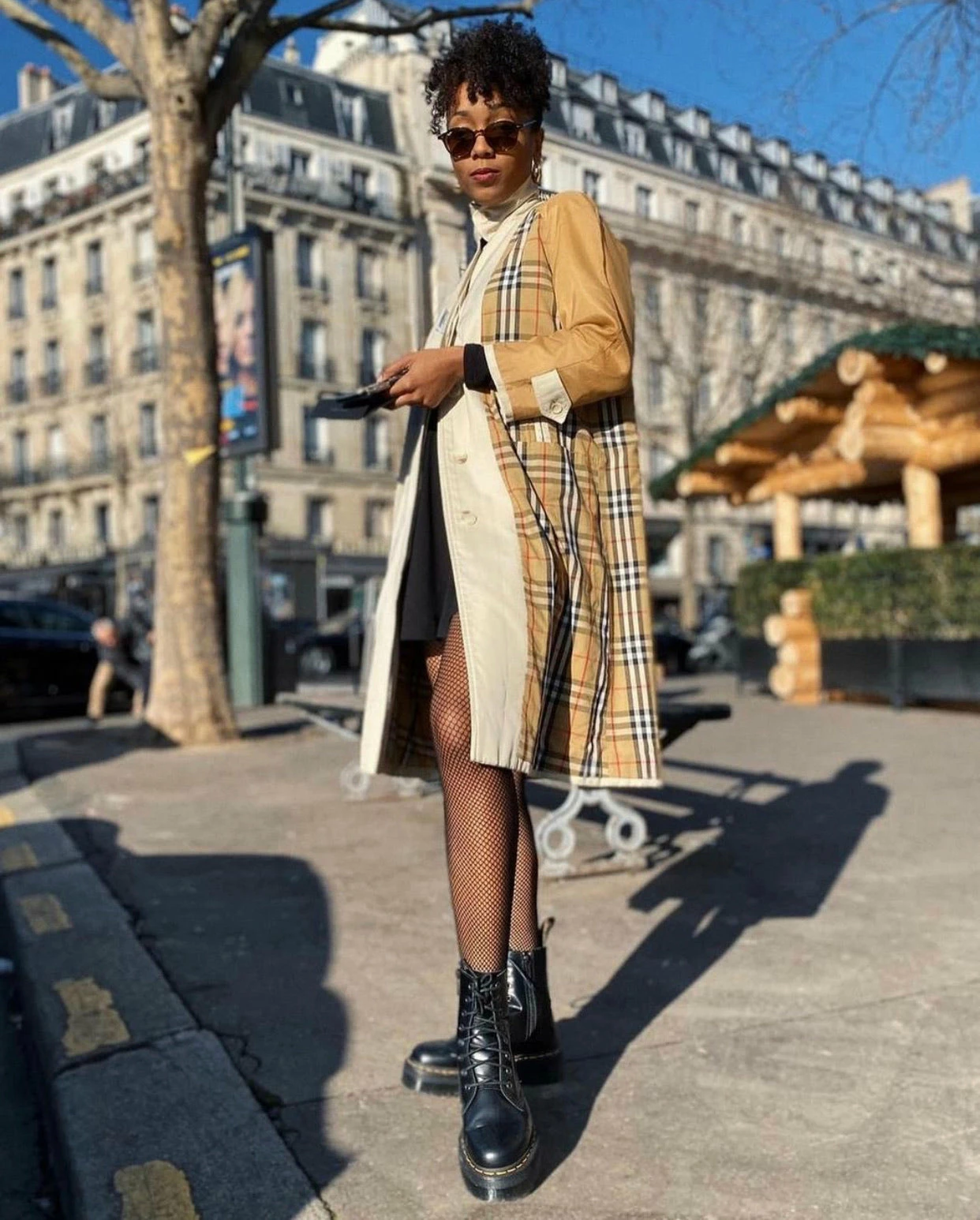 Dr. Martens Boots Dr. Martens Jadon Black Smooth Zip Platform Ankle 8 Eyelet Boot 9 Dr. Martens Boots Dr. Martens Jadon Black Smooth Zip Platform Ankle 8 Eyelet Boot - Image 9