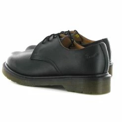 Dr. Martens Shoes Dr. Martens 1462 Black Greasy Plain Welt 3 Eyelet Shoe -El Naturalista store image be47b82f 5922 470e b133 789acdc0d4c5 2048x