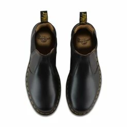 Dr. Martens Boots Dr. Martens 2976 Black Yellow Stitch Chelsea Elastic Sided Boot -El Naturalista store image c5f3626a 256c 490f 938b d3cf8076e5f2 2048x