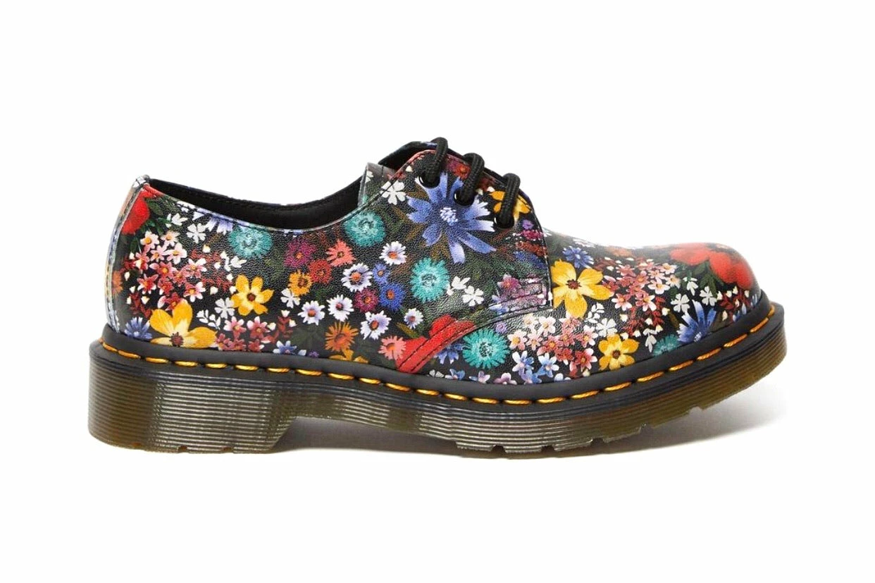 Dr. Martens Shoes Dr. Martens 1461 Multi Wanderlust Smooth Floral 3 Eyelet Shoe 8 Dr. Martens Shoes Dr. Martens 1461 Multi Wanderlust Smooth Floral 3 Eyelet Shoe - Image 8