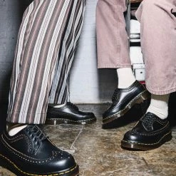 Dr. Martens Shoes Dr. Martens 3989 Black Vintage Brogue Made In England 18 Dr. Martens Shoes Dr. Martens 3989 Black Vintage Brogue Made In England -El Naturalista store image d4e70d9c 58d5 4bd9 b75d 4740d45dbee5 2048x