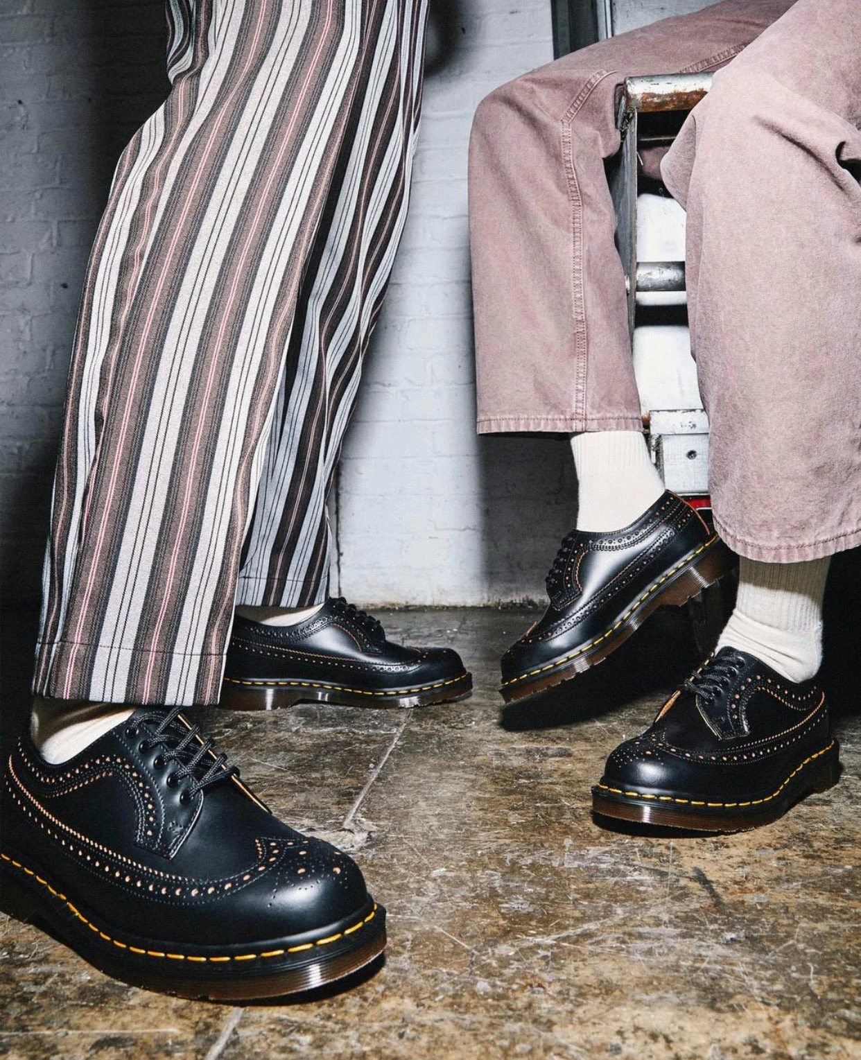 Dr. Martens Shoes Dr. Martens 3989 Black Vintage Brogue Made In England 9 Dr. Martens Shoes Dr. Martens 3989 Black Vintage Brogue Made In England - Image 9