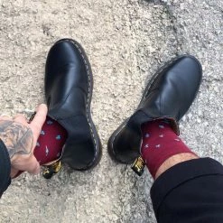 Dr. Martens Boots Dr. Martens 2976 Black Yellow Stitch Chelsea Elastic Sided Boot -El Naturalista store image fc76f360 c7e5 4e45 843f 720ca8932eca 2048x